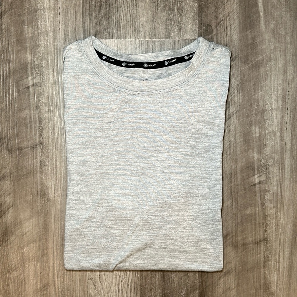 Gaiam Everyday Basic Fitness Slim Fit Crew Tee - Small